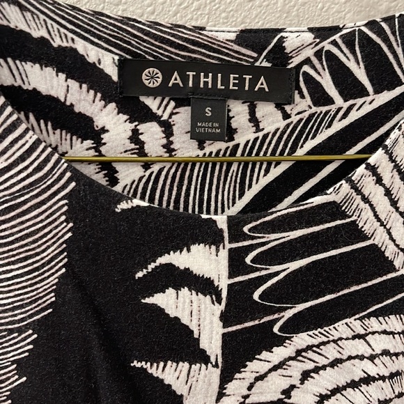 Athleta santorini dress - Picture 2 of 3